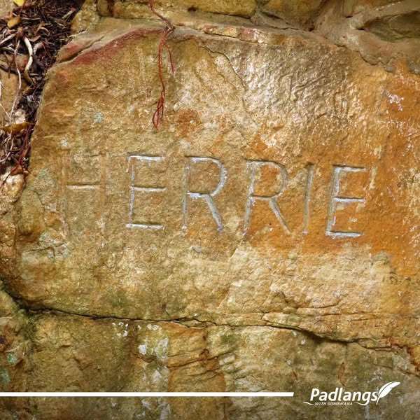 Langenhoven carved Herrie’s name into a rock in Meiringspoort, 